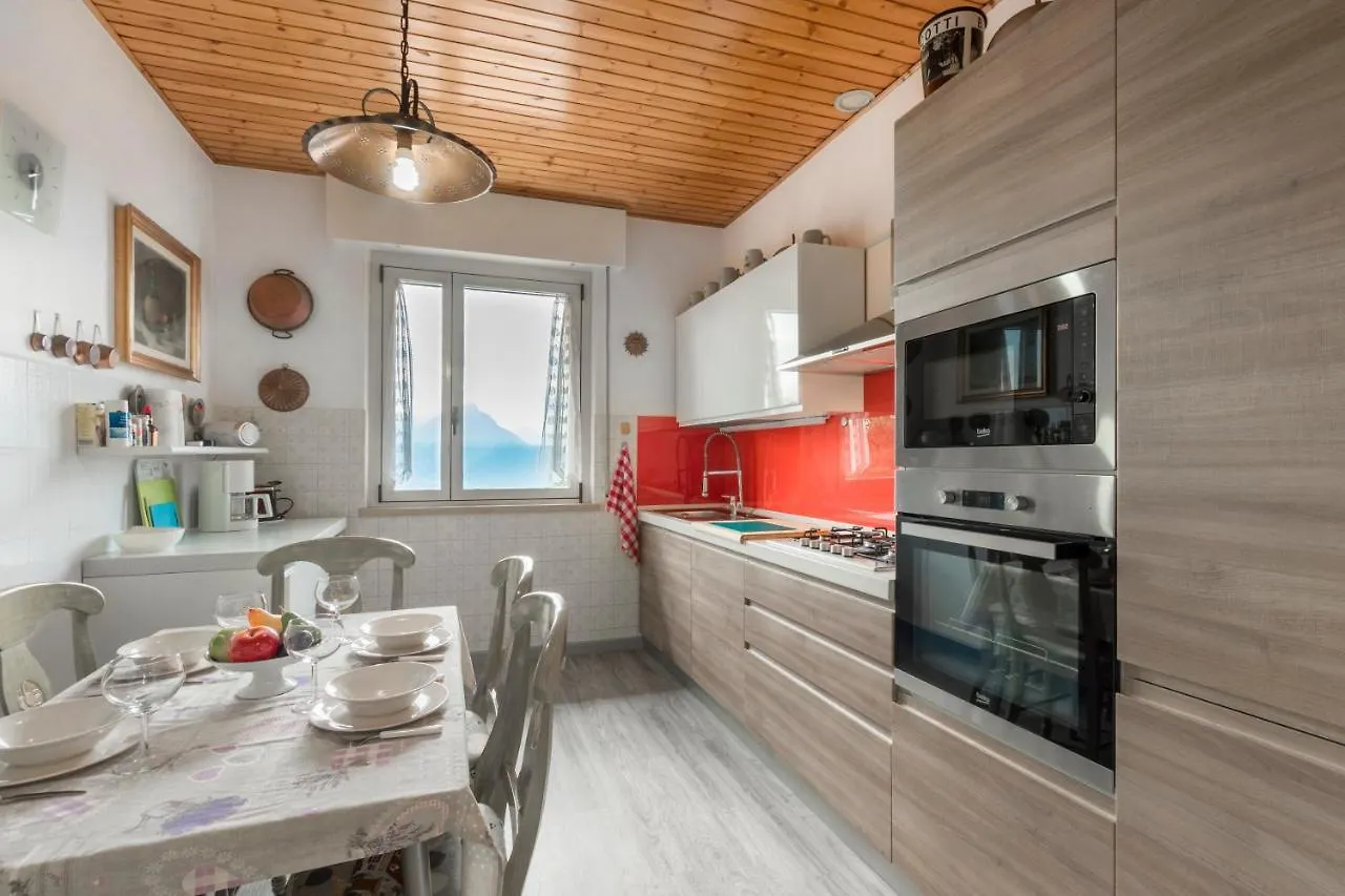 Casa Heli I Apartment San Zeno di Montagna 0*,  Italy